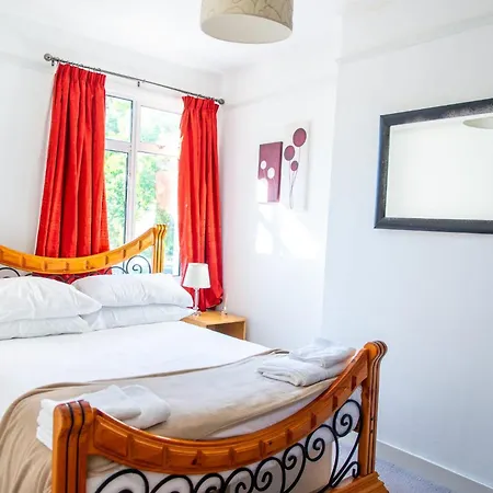Rare London 6Bedroom House